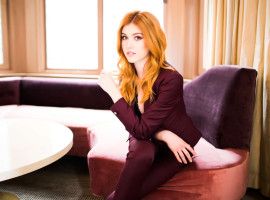 Katherine McNamara photo #