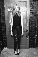 Katherine McNamara photo #