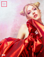 Katherine McNamara photo #