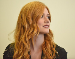 Katherine McNamara photo #