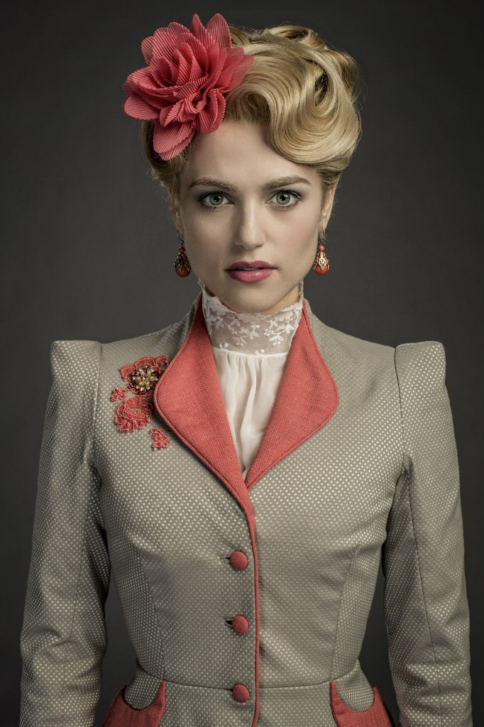 Katie McGrath: pic #640815