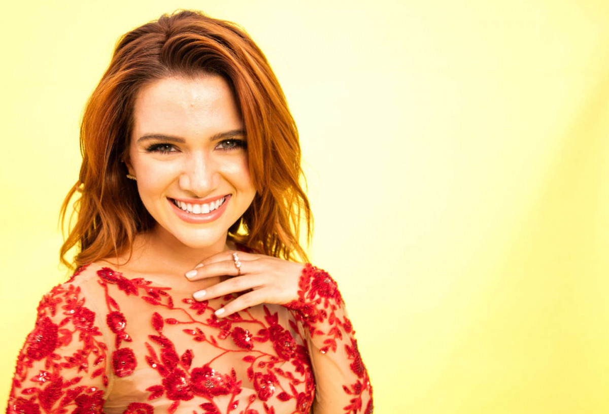 Katie Stevens: pic #794892