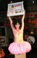 photo 4 in Katy Perry gallery [id124535] 2009-01-06