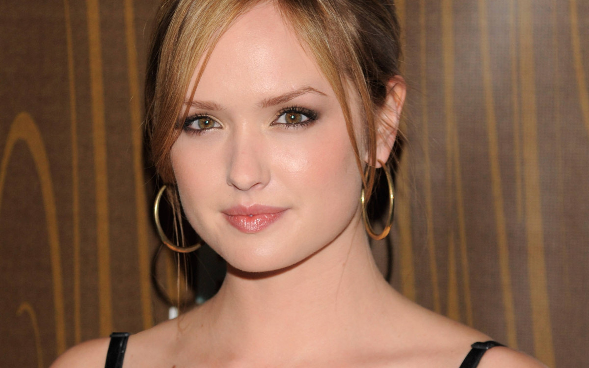 Kaylee DeFer: pic #733366