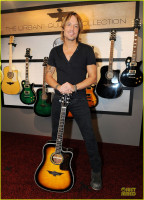 Keith Urban photo #