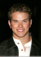 photo 8 in Kellan Lutz gallery [id279407] 2010-08-20