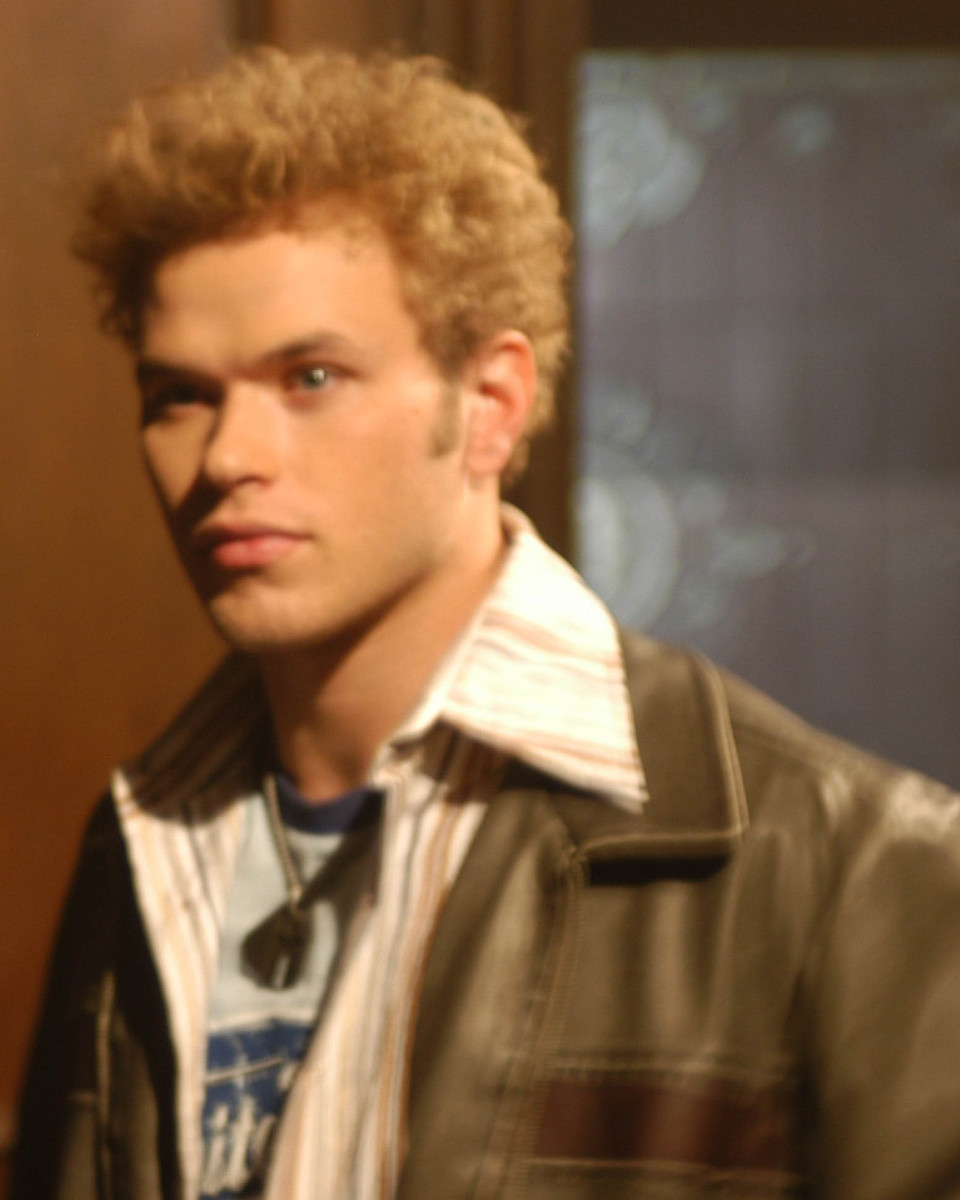 Kellan Lutz: pic #310985