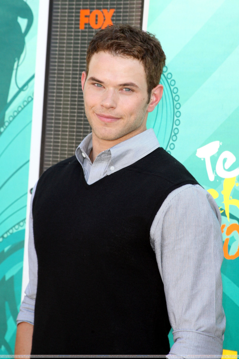 Kellan Lutz: pic #276121