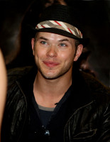 Kellan Lutz photo #