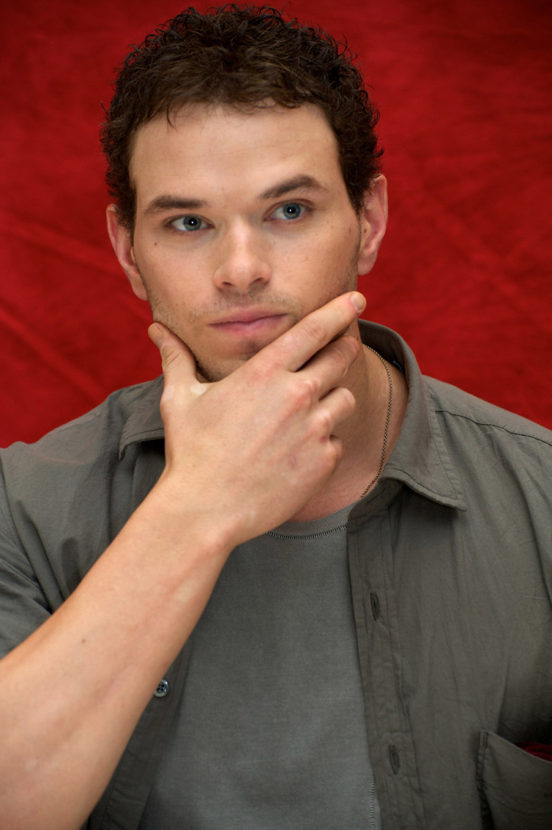 Kellan Lutz: pic #272891