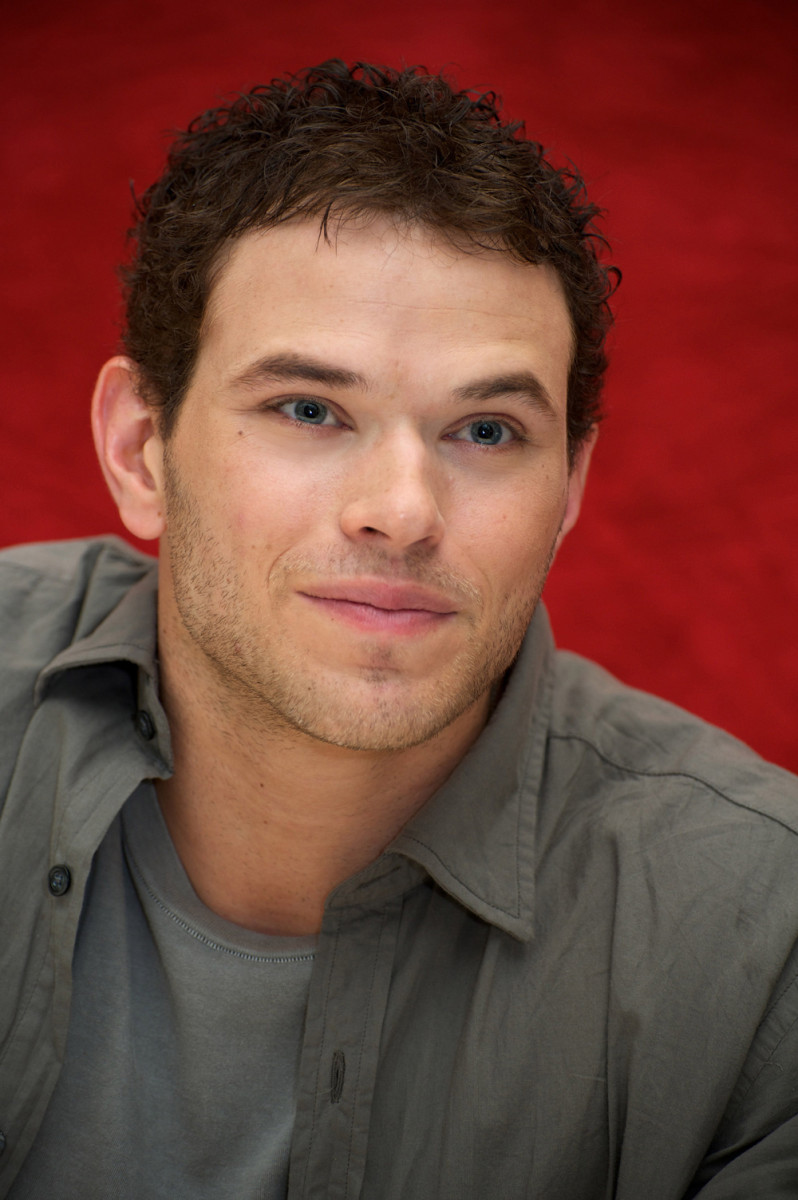 Kellan Lutz: pic #272893