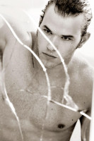Kellan Lutz photo #