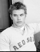 Kellan Lutz photo #