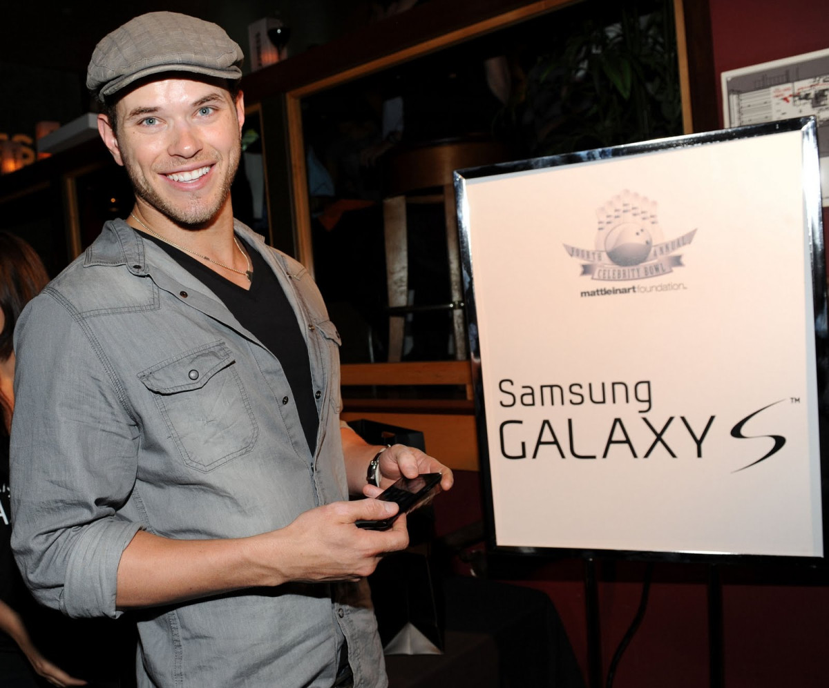 Kellan Lutz: pic #490880