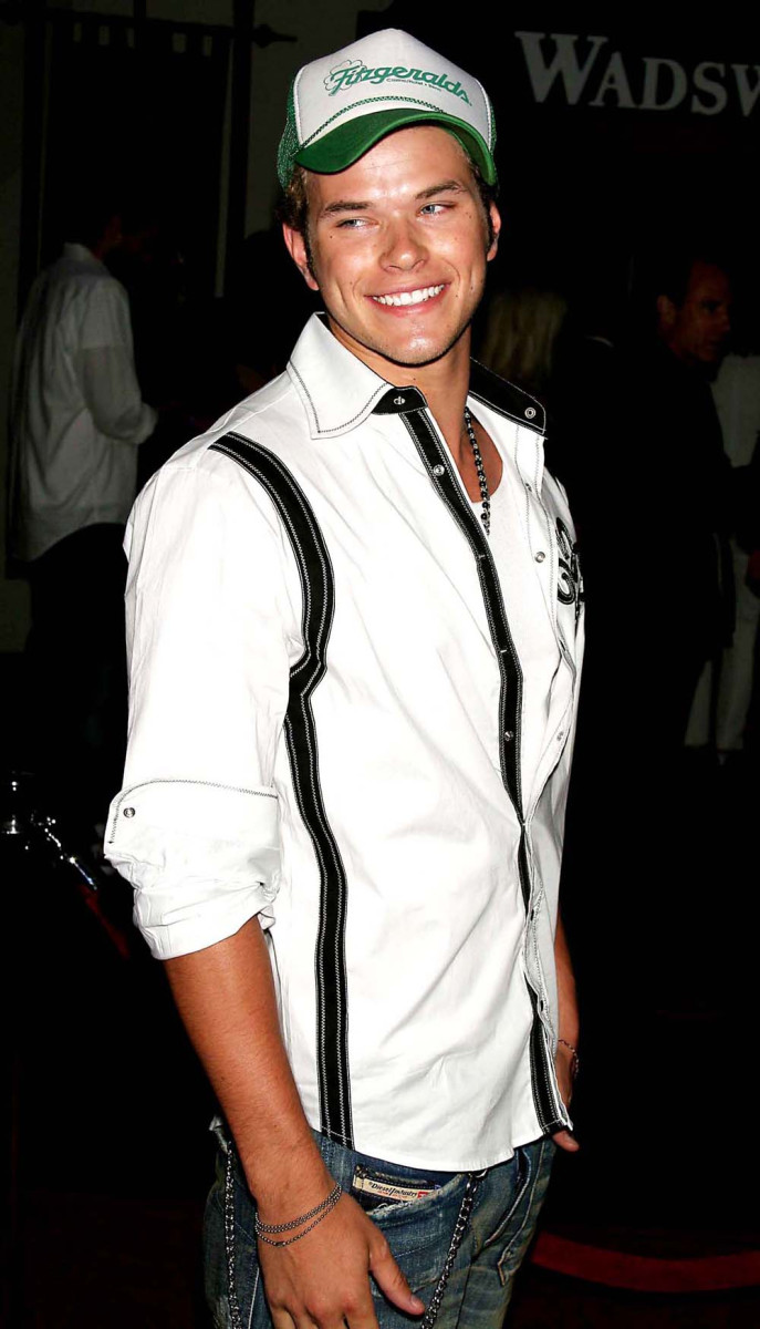 Kellan Lutz: pic #276341