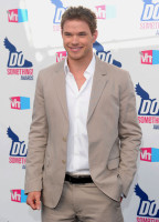 Kellan Lutz photo #