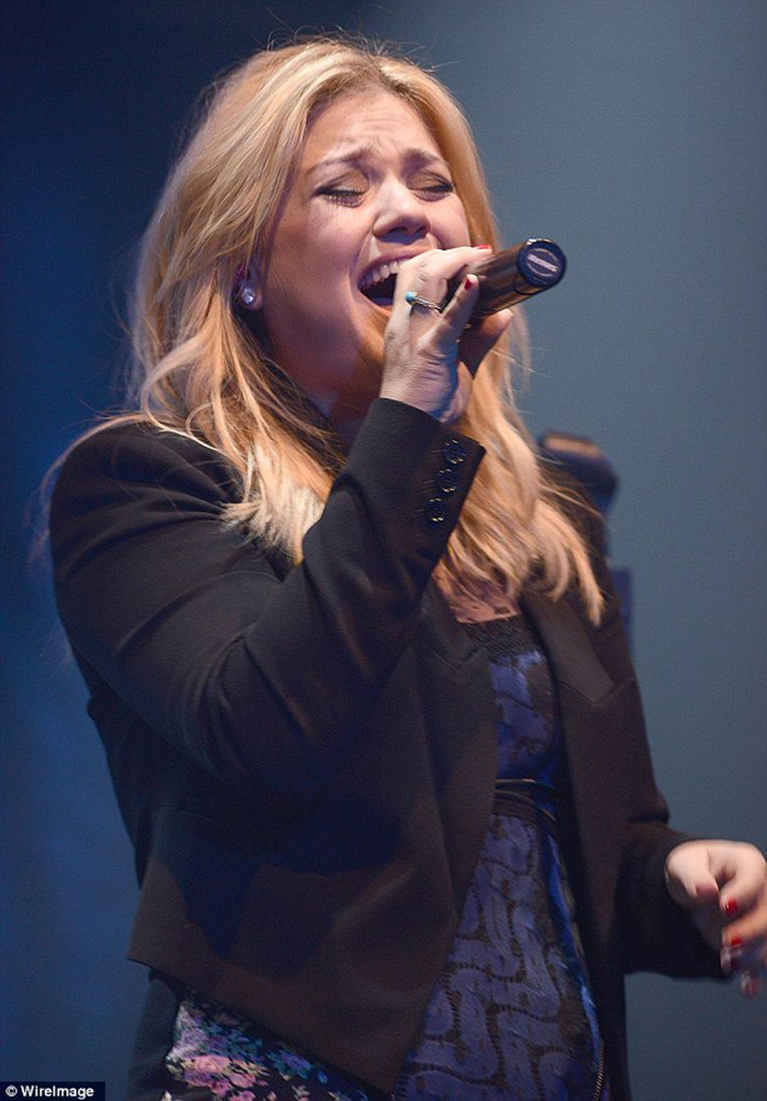 Kelly Clarkson: pic #665930