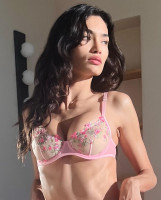 Kelly Gale photo #