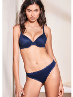Kelly Gale photo #