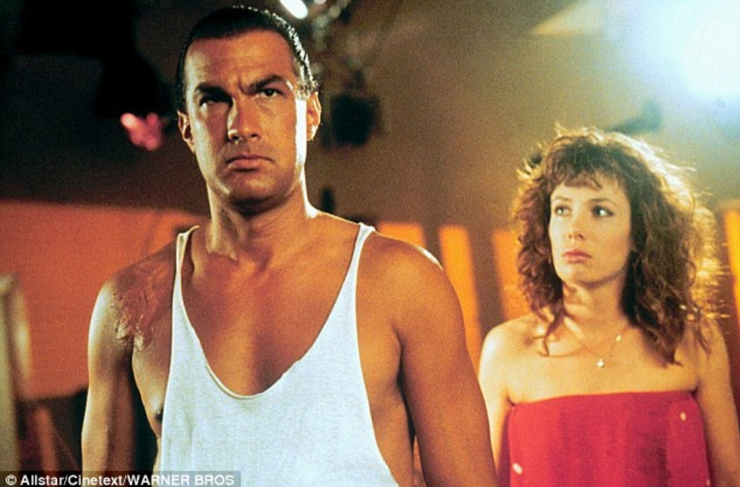 Kelly LeBrock: pic #1210824