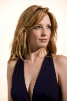 Kelly Reilly photo #