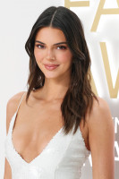photo 3 in Kendall Jenner gallery [id1321872] 2023-02-16