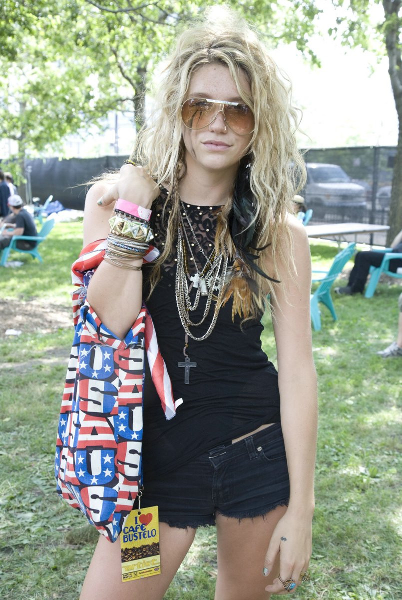 Kesha Rose Sebert: pic #245416