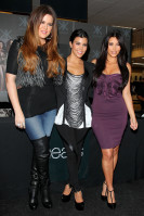 photo 3 in Khloe Kardashian gallery [id544975] 2012-10-23