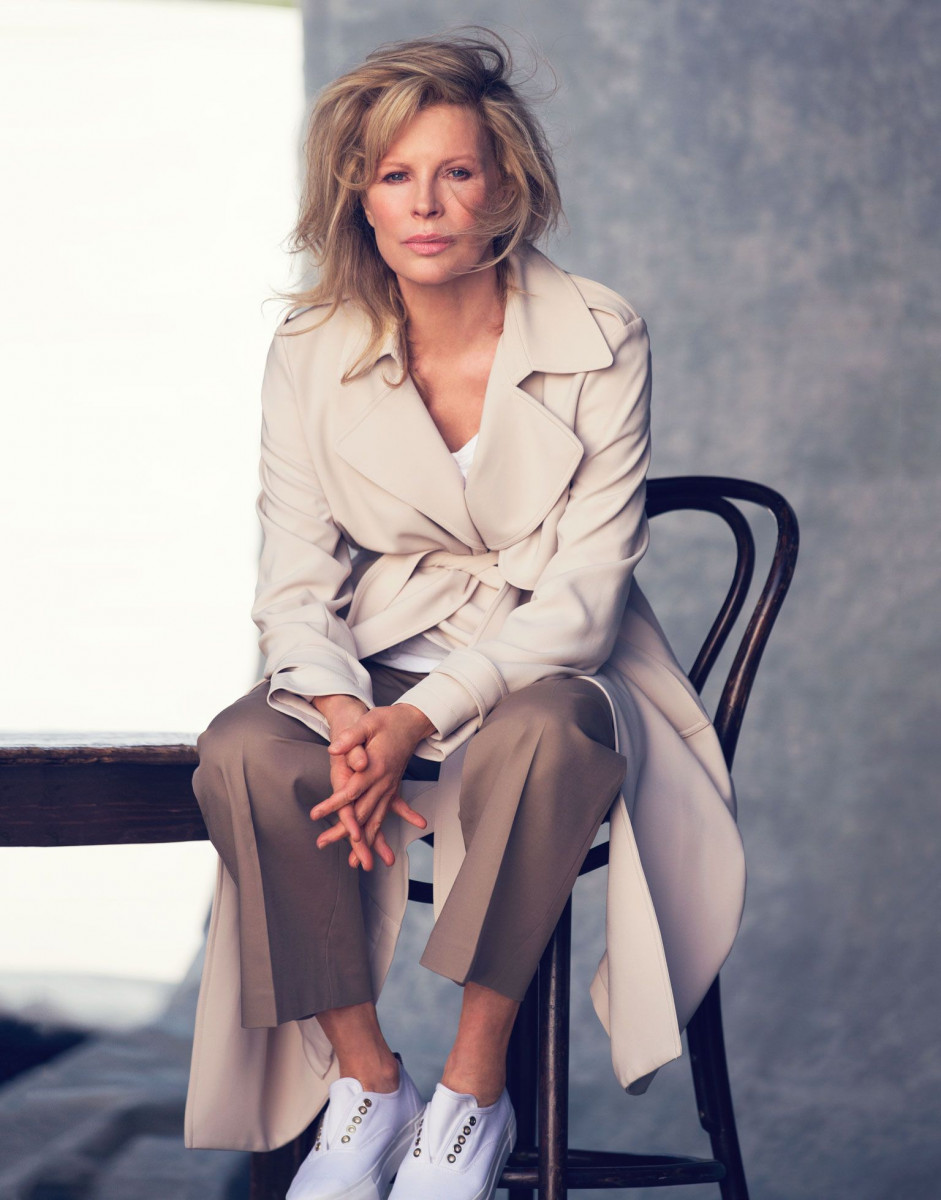 Kim Basinger: pic #1314686