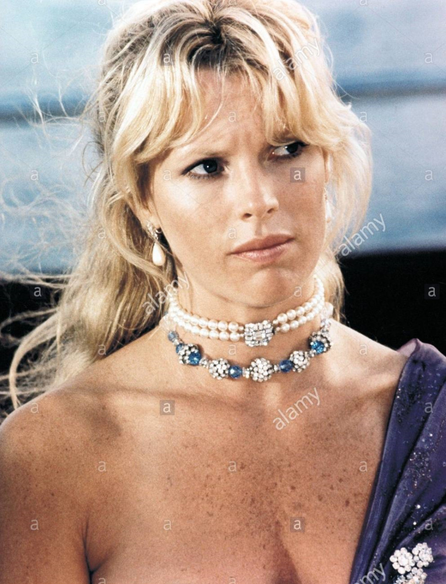 Kim Basinger: pic #1061262