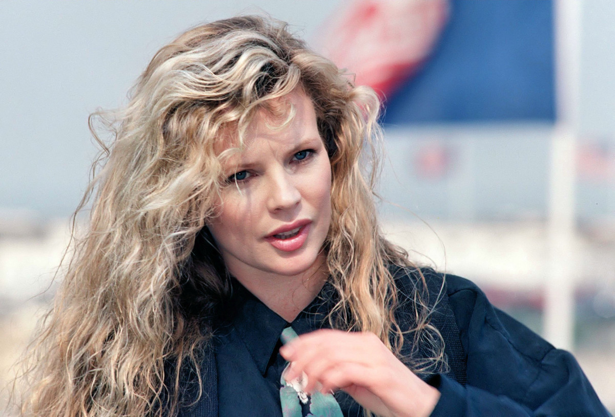 Kim Basinger: pic #478470