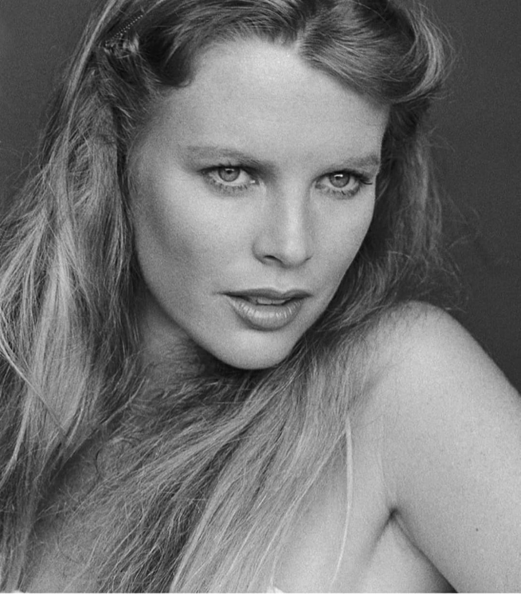 Kim Basinger: pic #1314683