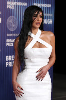 Kim Kardashian pic #1350842