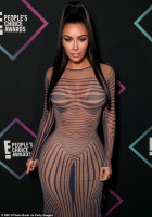 Kim Kardashian photo #