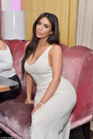 Kim Kardashian photo #