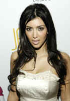 photo 8 in Kim Kardashian gallery [id81570] 0000-00-00