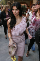 Kim Kardashian pic #136451