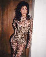 Kim Kardashian photo #