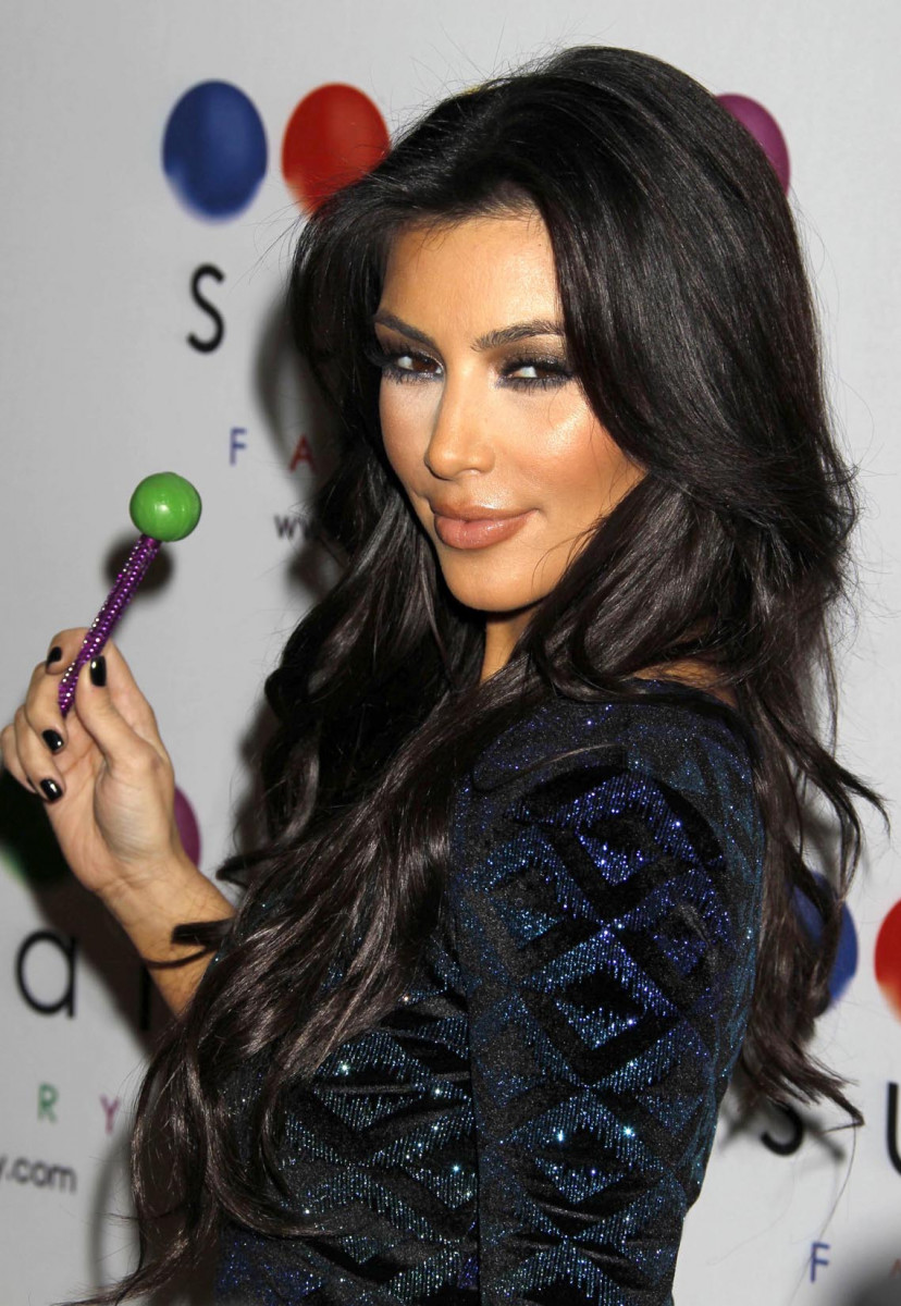 Kim Kardashian: pic #228955