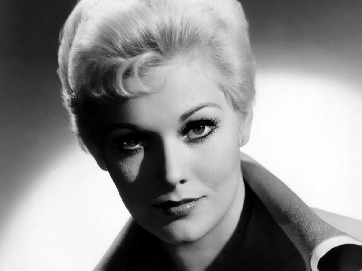 Kim Novak: pic #236224