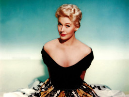 Kim Novak pic #236221