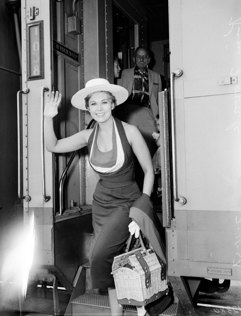 Kim Novak: pic #432807