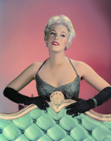 Kim Novak photo #