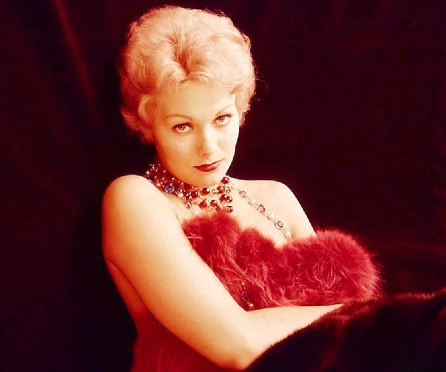 Kim Novak: pic #1255464