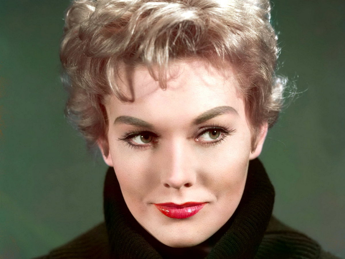 Kim Novak: pic #236222