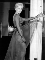 Kim Novak photo #