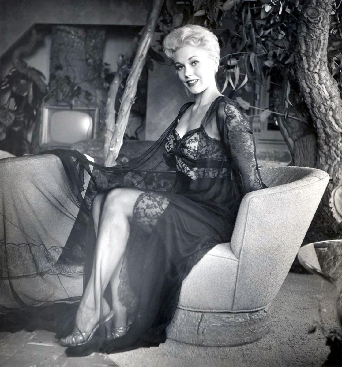 Kim Novak: pic #432813