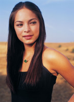 Kristin Kreuk photo #