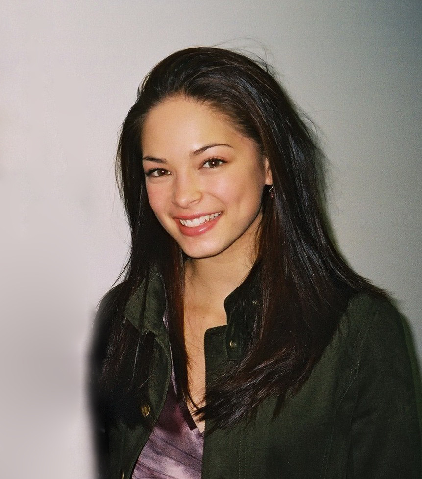 Kristin Kreuk: pic #214075