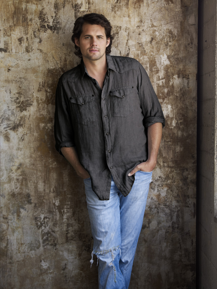 Kristoffer Polaha: pic #1257901